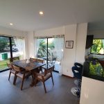 Kitchen & Dining